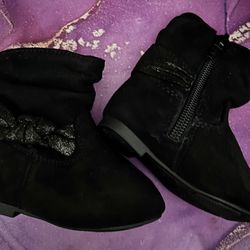 Toddler Black Leather Boots Size 2 