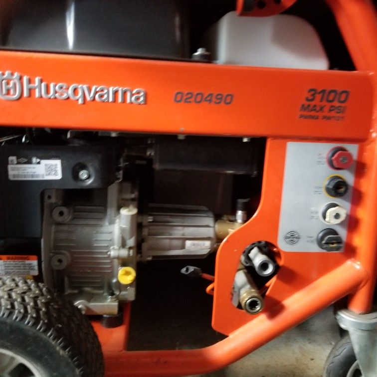 HUSQVARNA 3100 PSI GAS PRESSURE WASHER for Sale in Kings Park, NY OfferUp