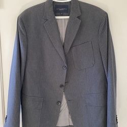 Banana Republic Pinstripe Blazer Suit  Size 42 Slim With Pockets - Preowned - Great Condition 