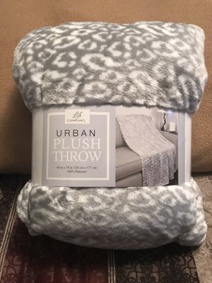 New And Used Throw Blanket For Sale In Sioux Falls Sd Offerup