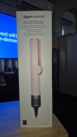 Dyson Airstrait