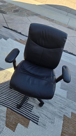 Black Office Chair