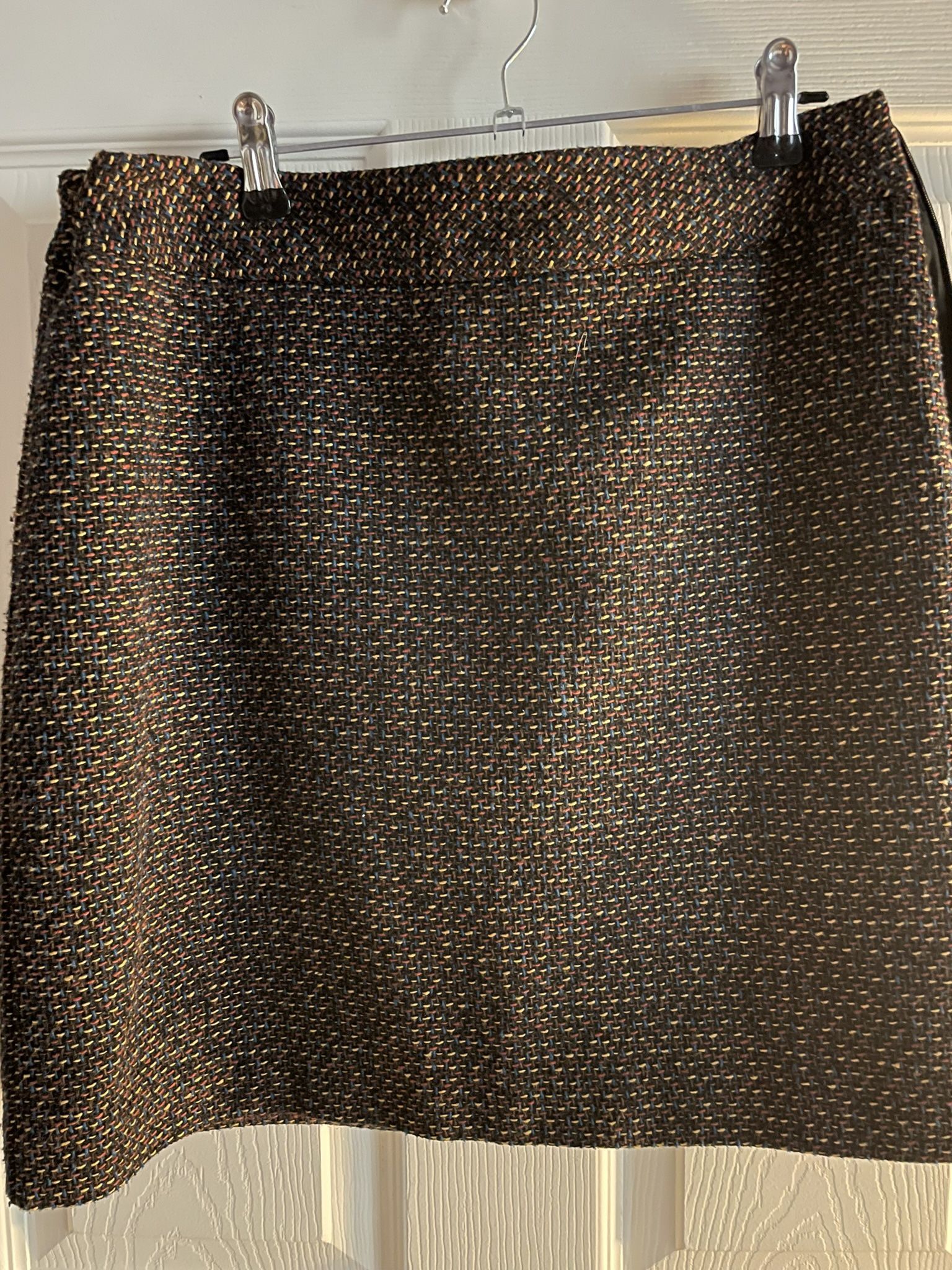 $5 LOFT Petite Skirt