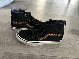 Vans hi top shoe leopard with black