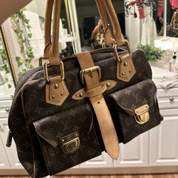 LV Clutch Bag