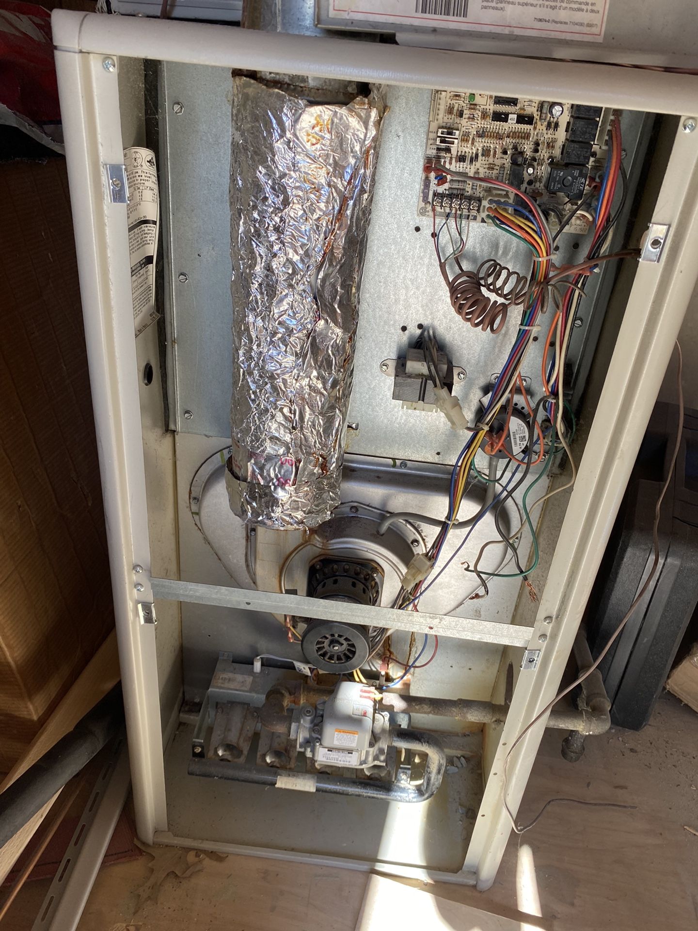 Used Gibson HVAC Unit with 2.5 Ton Compressor for Sale in Eddington, PA