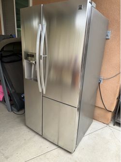 Refrigerator
