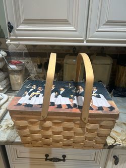 Picnic basket