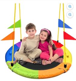 Kids saucer swing