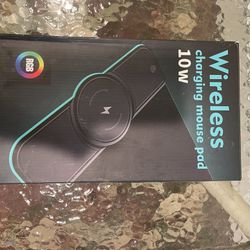 Wireless Charging Mouse Pad (brand new)