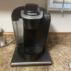 Keurig with pod storage Drawer 
