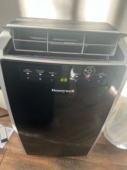 12,000 BTU Portable Air Conditioner