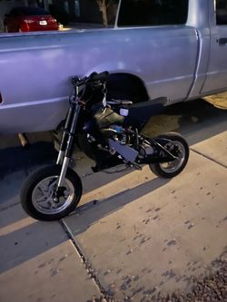 72 V model razor