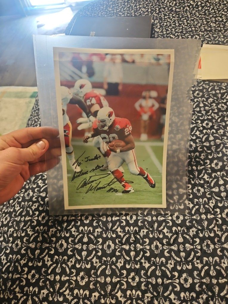 Autographed Cardinals 1990s Football Mem.