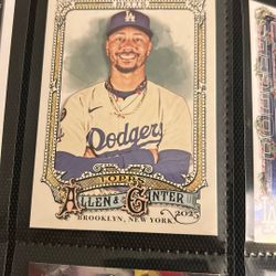 Dogers Rookie Card Plus Base Cards