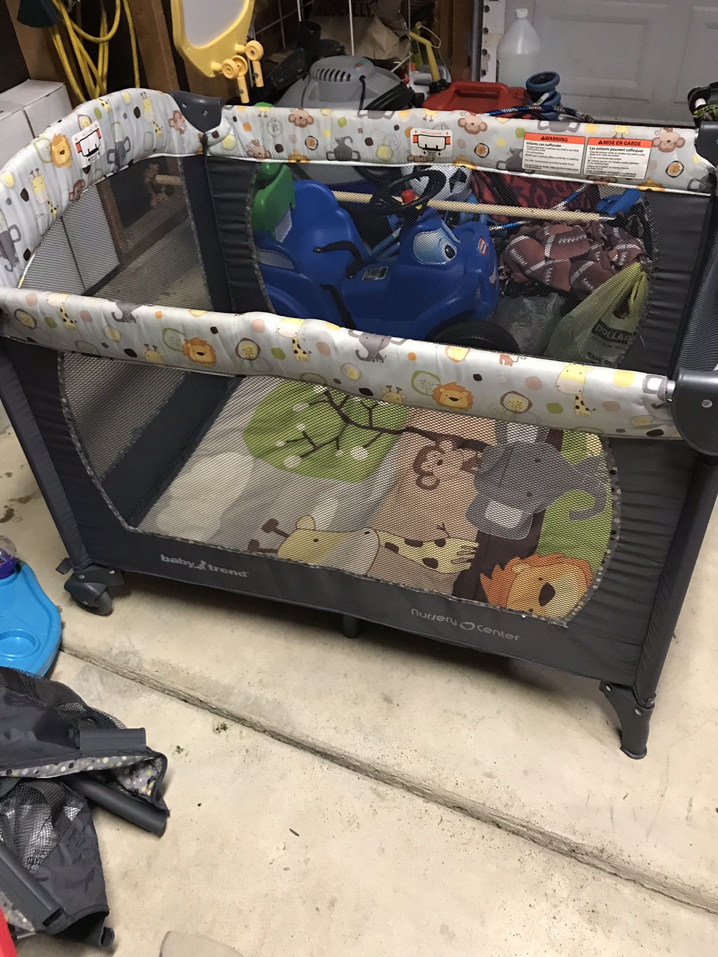 Baby Trend pack n play