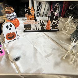 Halloween Decor