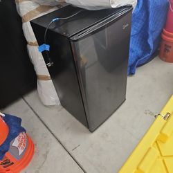 Small Refrigerator 