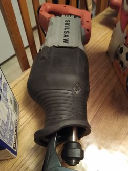 Skillsaw resiprocating saw