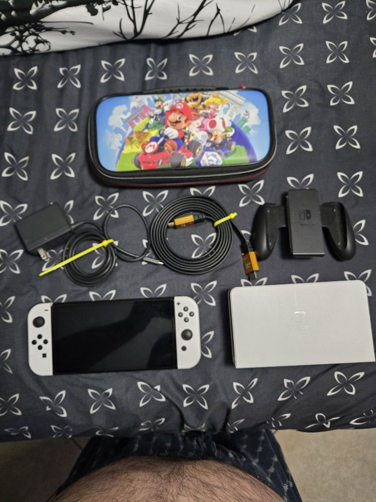 Switch With PICOFLY and Games