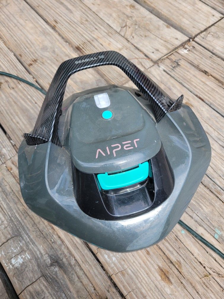 Aiper Seagull Se Pool Vacuum