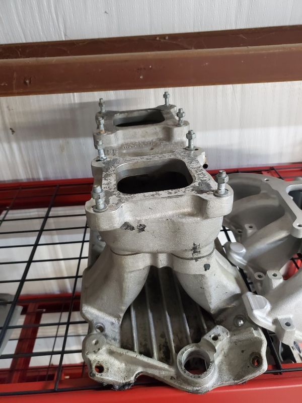 Sbc edelbrock tunnel ram with dual carbs for Sale in Fort Worth, TX