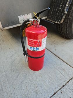 10 Lb First Alert Fire Extinguisher 10.00 