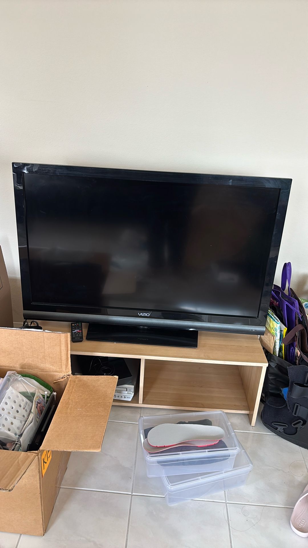 45” VIZIO TV