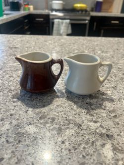 1970’s Hall  Brown and White Empire Creamer Syrup Pitcher, Restaurant Ware, USA