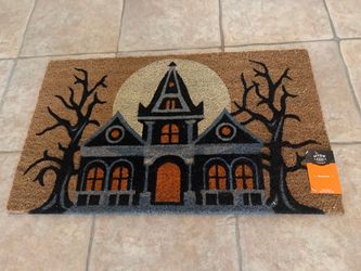 “Brand New “HYDE & EEK” Boutique Haunted House Doirmat