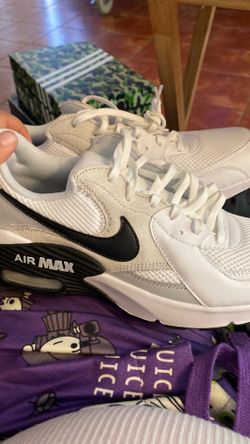 Nike Air Max Excee size 9