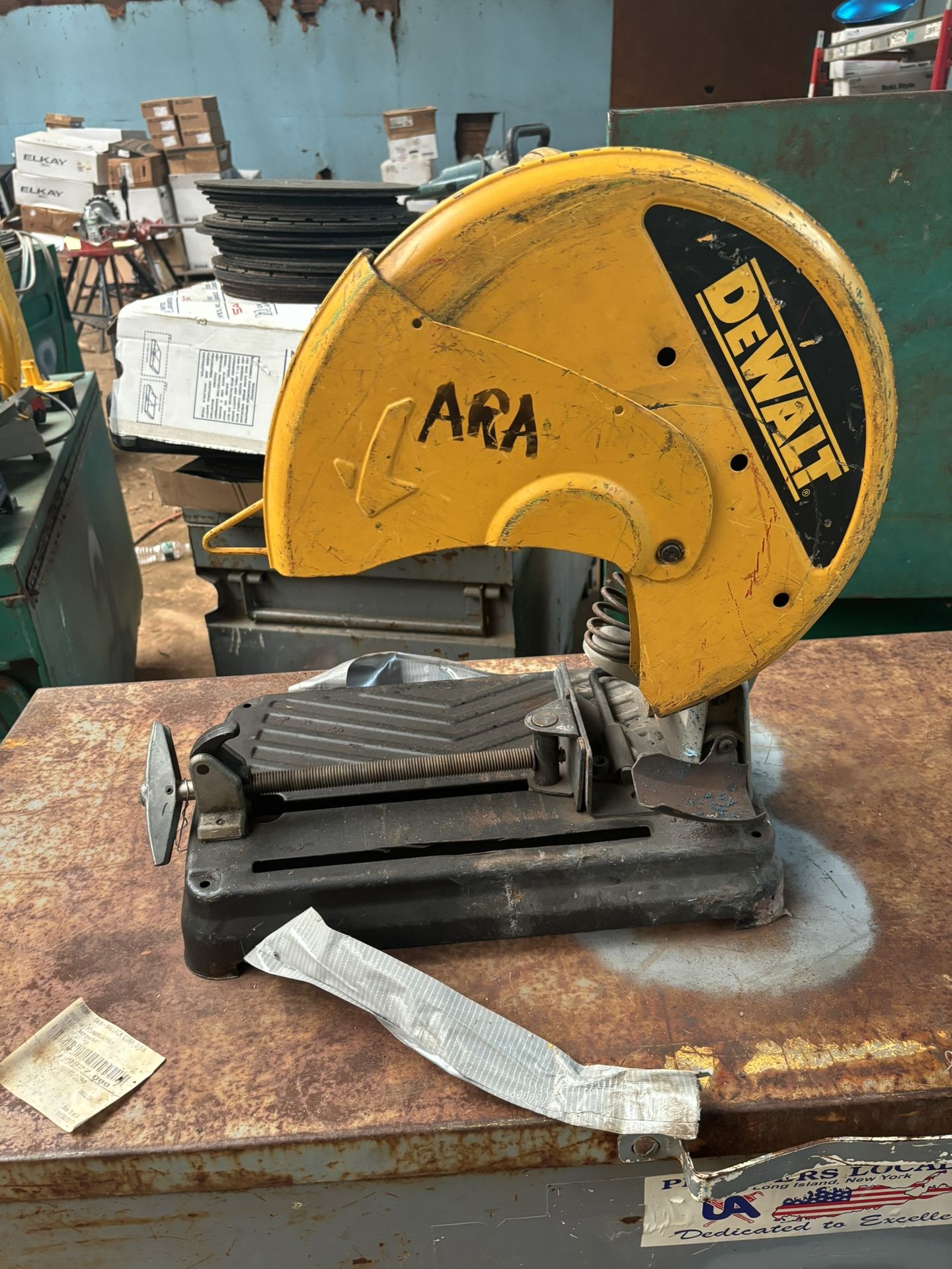 Dewalt DW871 14” Chop Saw