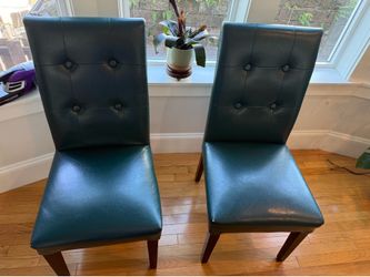 Set of two blue comfy & sturdy chairs