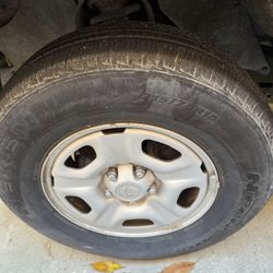 Parts For Tacoma RIMS AND TIRES 2010 4 CILINDROS 