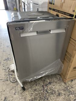 Maytag dishwasher in stainless steel new open box