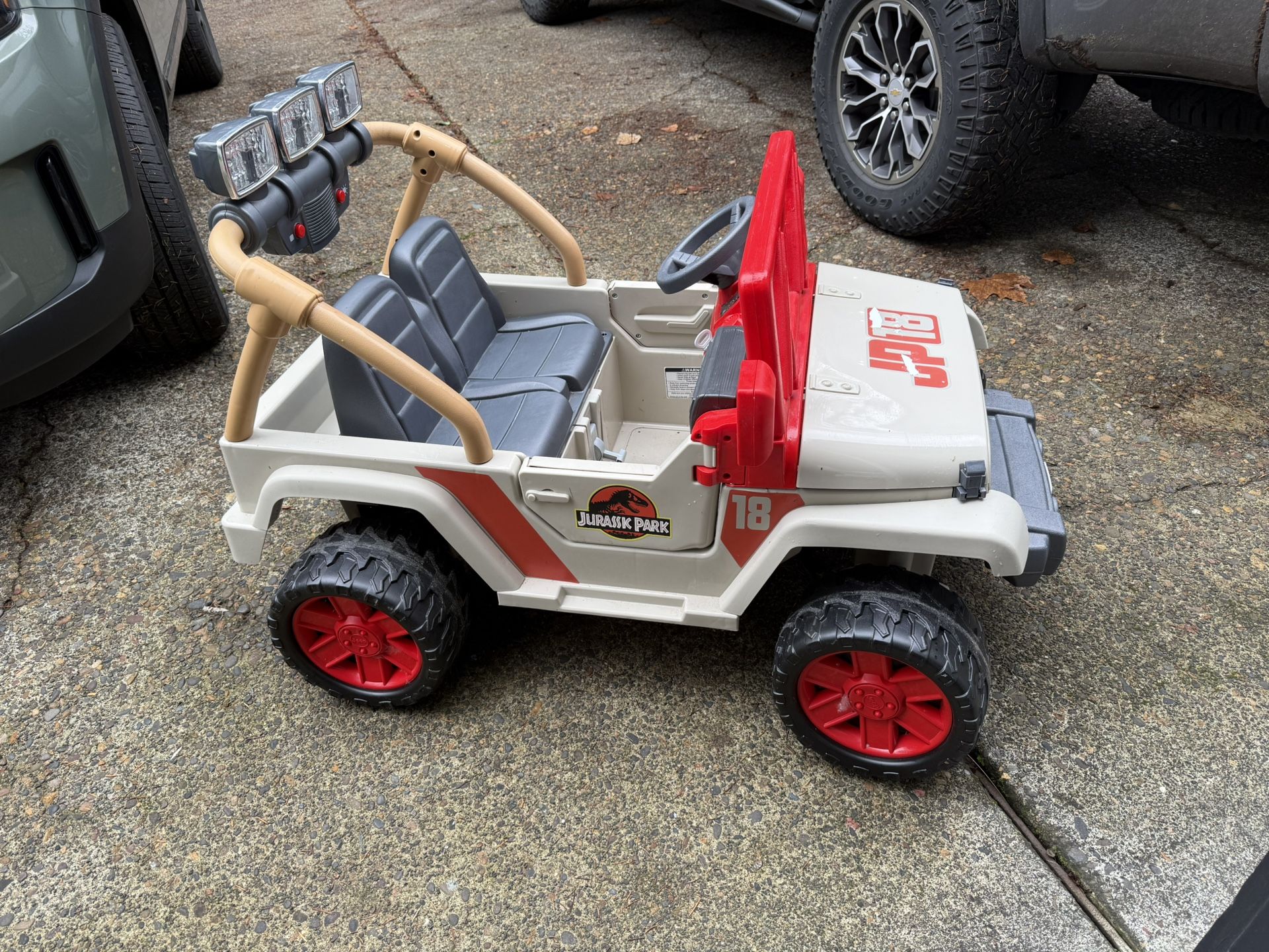 Jurassic Park Jeep Power Wheels