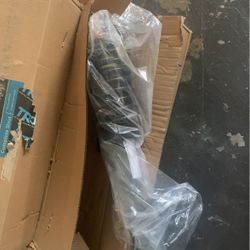08 Dodge Charger  Struts Never Been Use Still In The Box And Bag 
