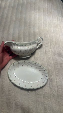 Vintage 1980s  gravy boat with under plate  Johnson brothers Laura Ashley thistle
