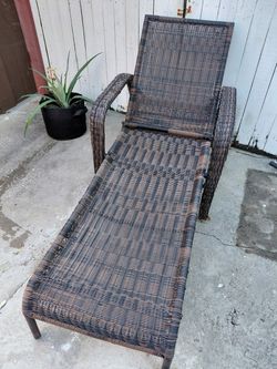 Wicker chair