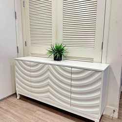 Elegant Sideboard Featuring Sophisticated Wavy Pattern Doors with Arched Groove D-40