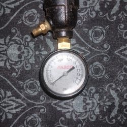 PASCO PRESSURE GAUGE FOR SALE.