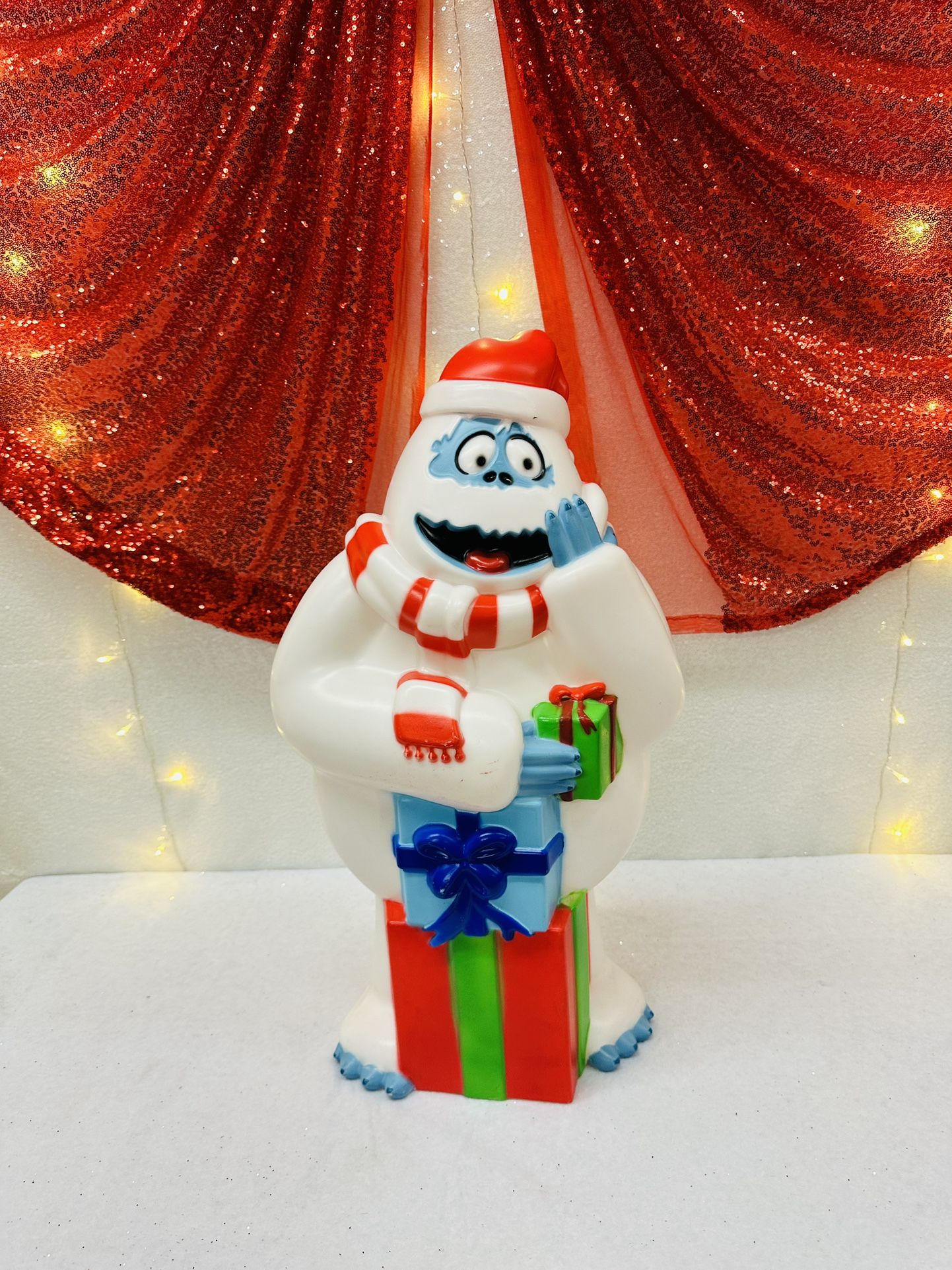 Bumble Blow Mold $85 Firm “NO HOLDING “READ DESCRIPTION “