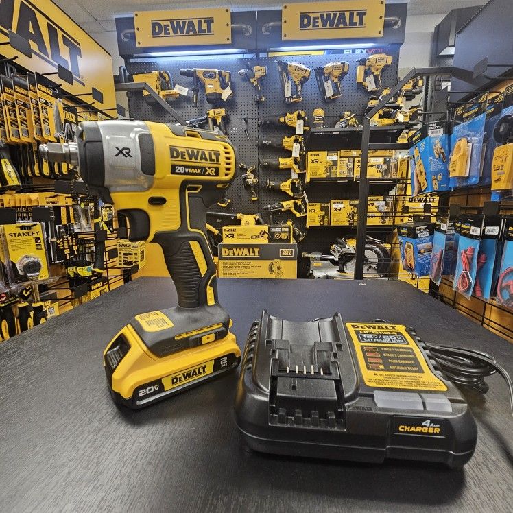 Dewalt 20v XR 3/8" Impact Wrench Kit