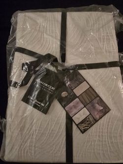 Lush Decor x Chuks Collins Capstone Whisper Queen Duvet Set - Cream - NEW