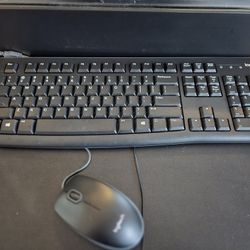 Logitech Wireless Keyboard & Mouse Combo-MUST GO  BY 9/29!