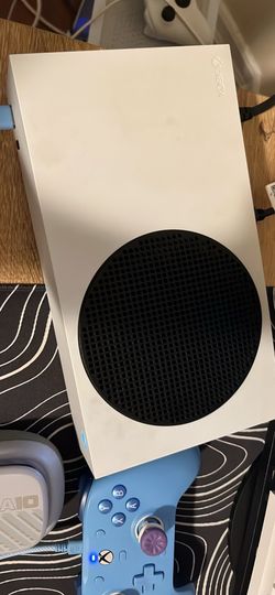 Xbox series s, and accessories