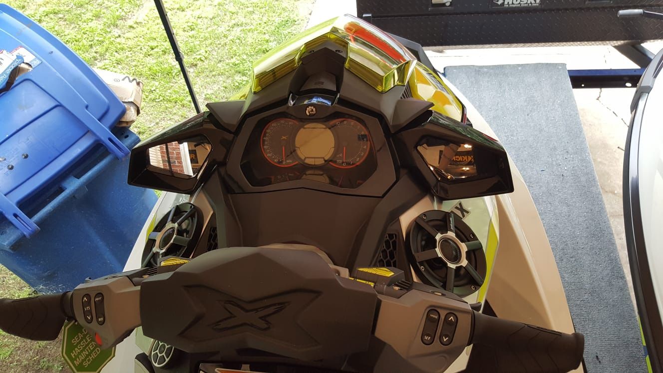 Title In Hand 2016 Seadoo Rxp-x300 And Trailer