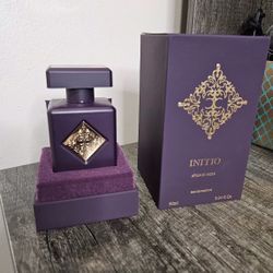 Atomic Rose By Initio 