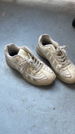 K- Swiss White Low-Top Sneakers