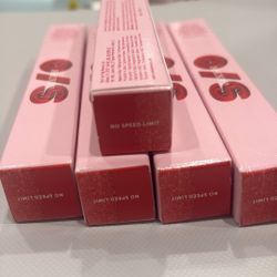 O/S One size Lip Snatcher 